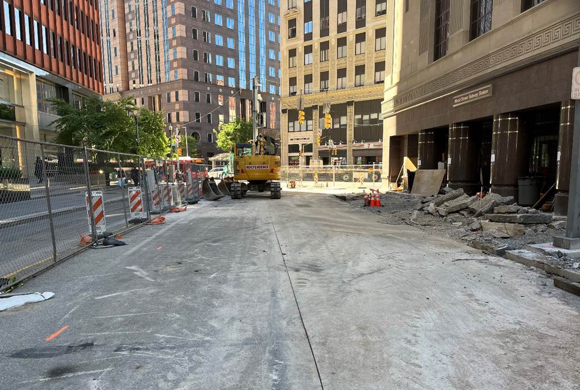 Inside the work zone at Sixth Avenue and Wood Street