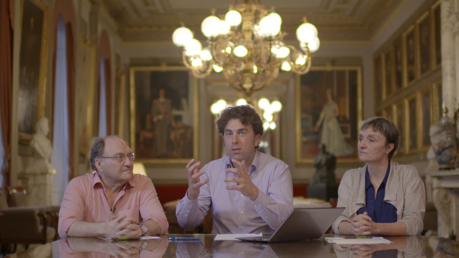 Pierre Catelin (links), Ismaël Daoud (midden) en Axelle Brandt (Rechts)
- (c) VRT