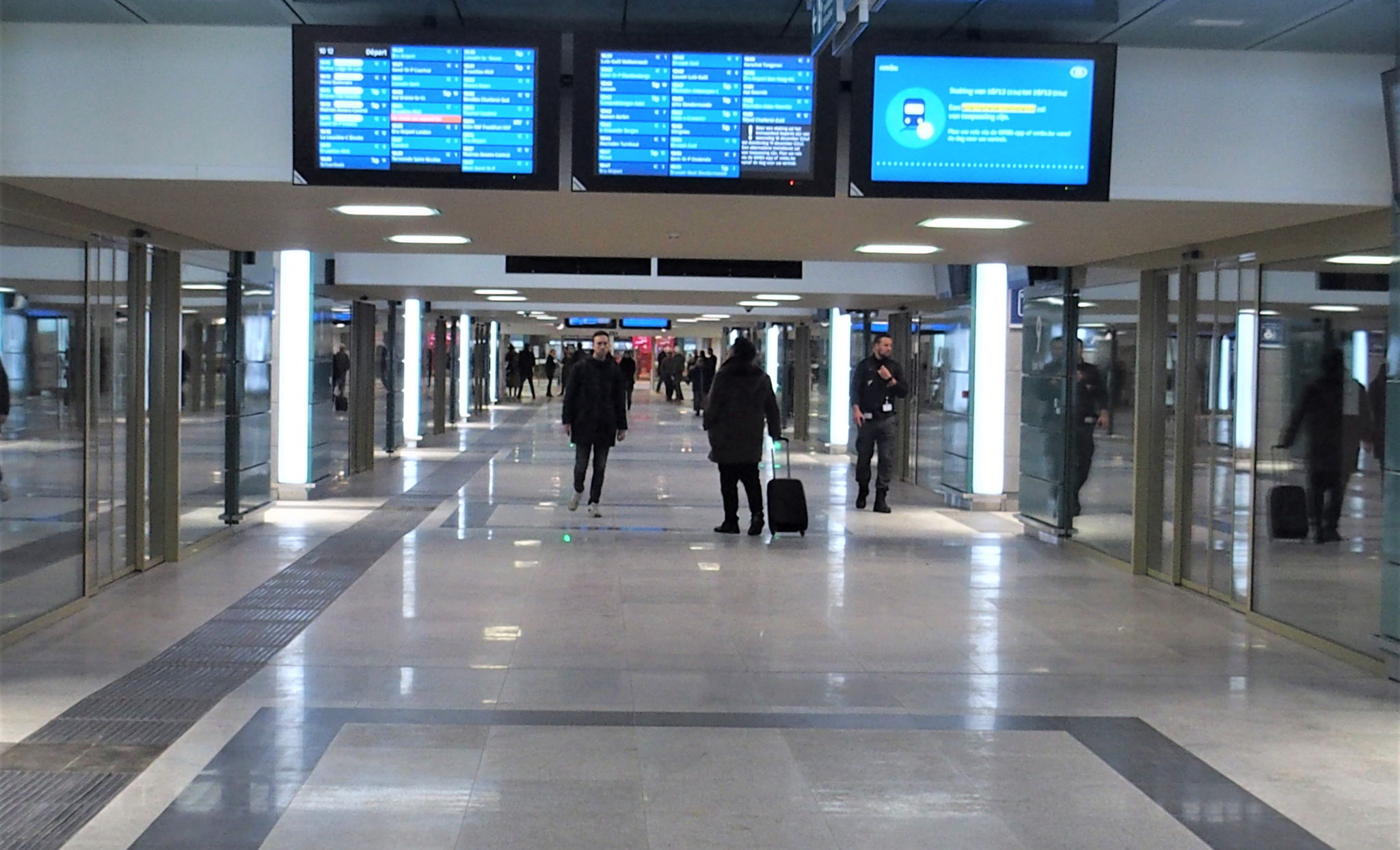 Met de heropening van de centrale onderdoorgang is de renovatie van Brussel-Noord voltooid.