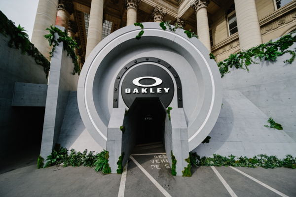 THE OAKLEY EXOPLANETARY BUNKER IN THE HEART OF PARIS