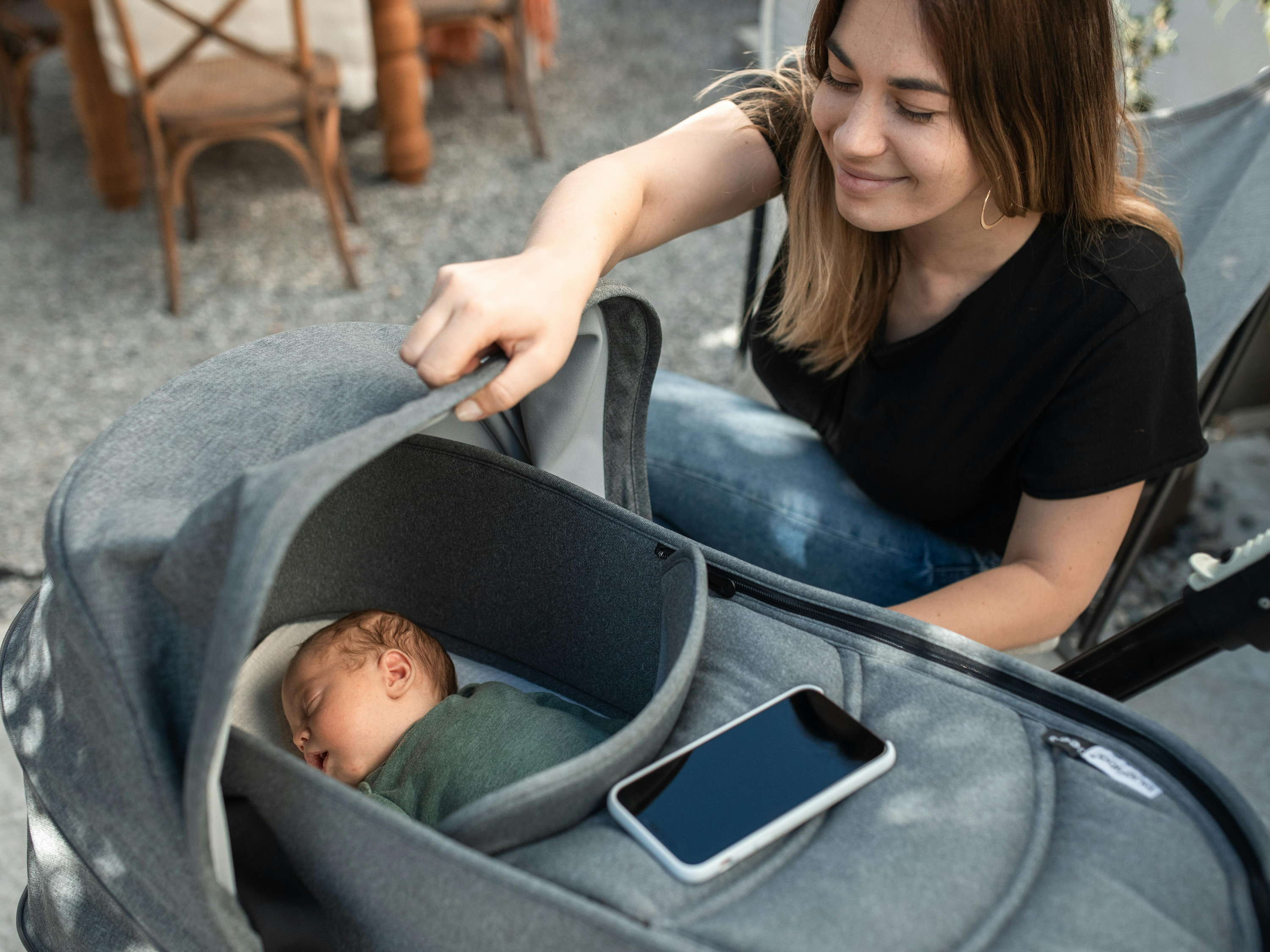 Momfluencers al mando: el poder de las mamás influencers en la economía de la Gen Alpha 