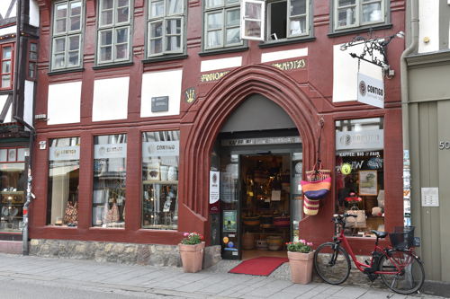 Fair Trade shopping in Göttingen c) Göttingen Tourismus