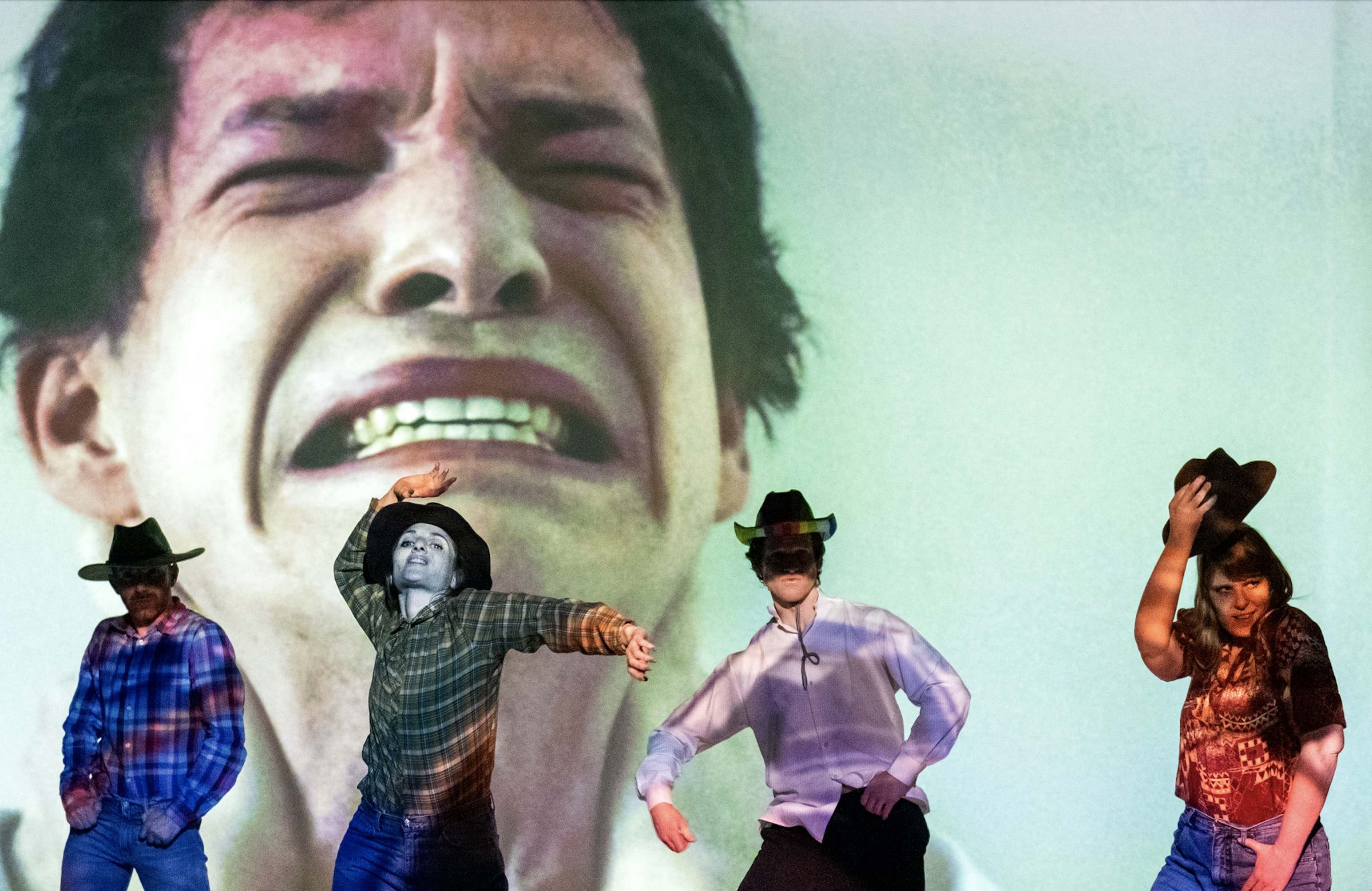 April: Kaaitheater presenteert