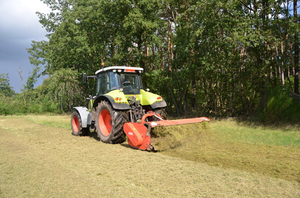 Klepelmaaier - ©Vlaamse Landmaatschappij, Hilde Geskens