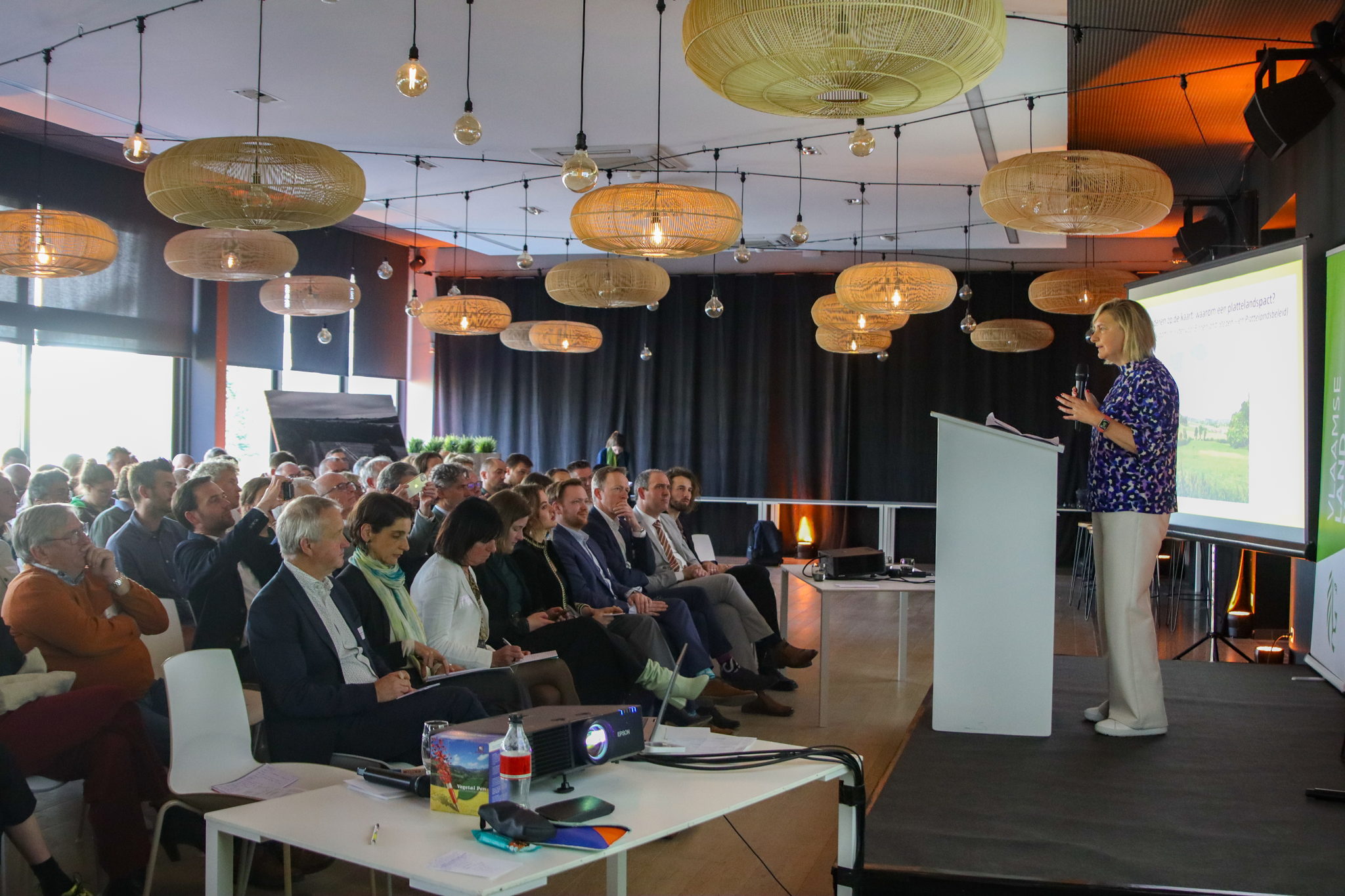 ©Wouter Vervaeck - Vlaams minister voor Plattelandsbeleid Hilde Crevits op het startmoment van het plattelandspact ©Wouter Vervaeck - Vlaams minister voor Plattelandsbeleid Hilde Crevits op het startmoment van het plattelandspact
