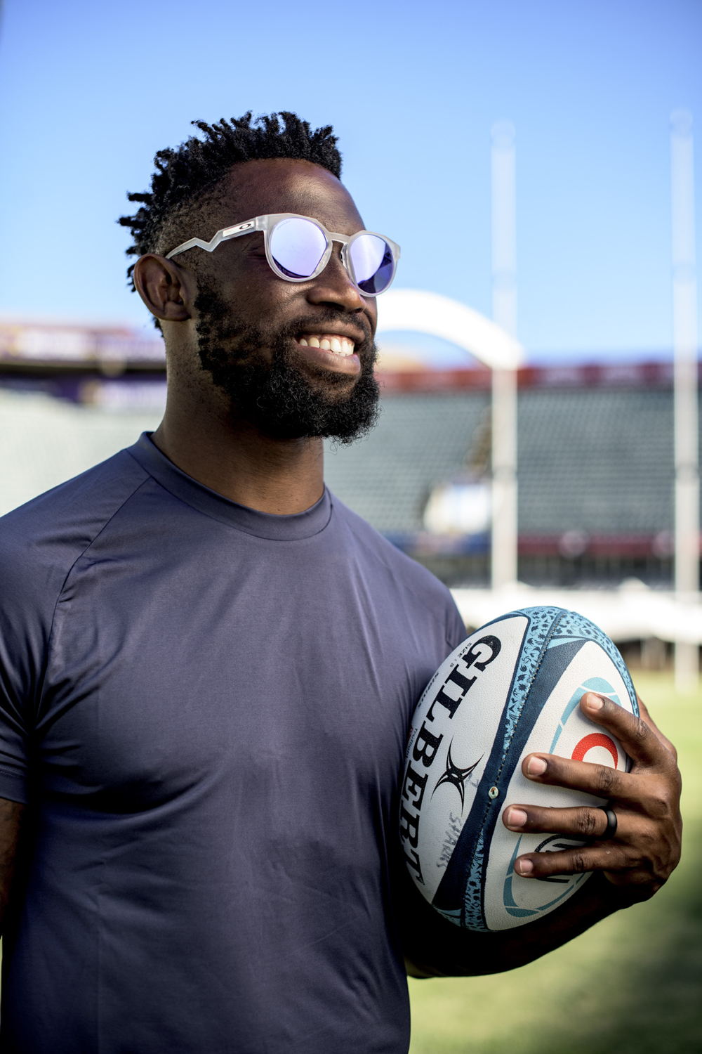 OAKLEY SIYA KOLISI HSTN (1)