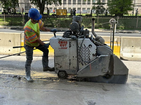 Construction in Former Counterflow Lane Begins