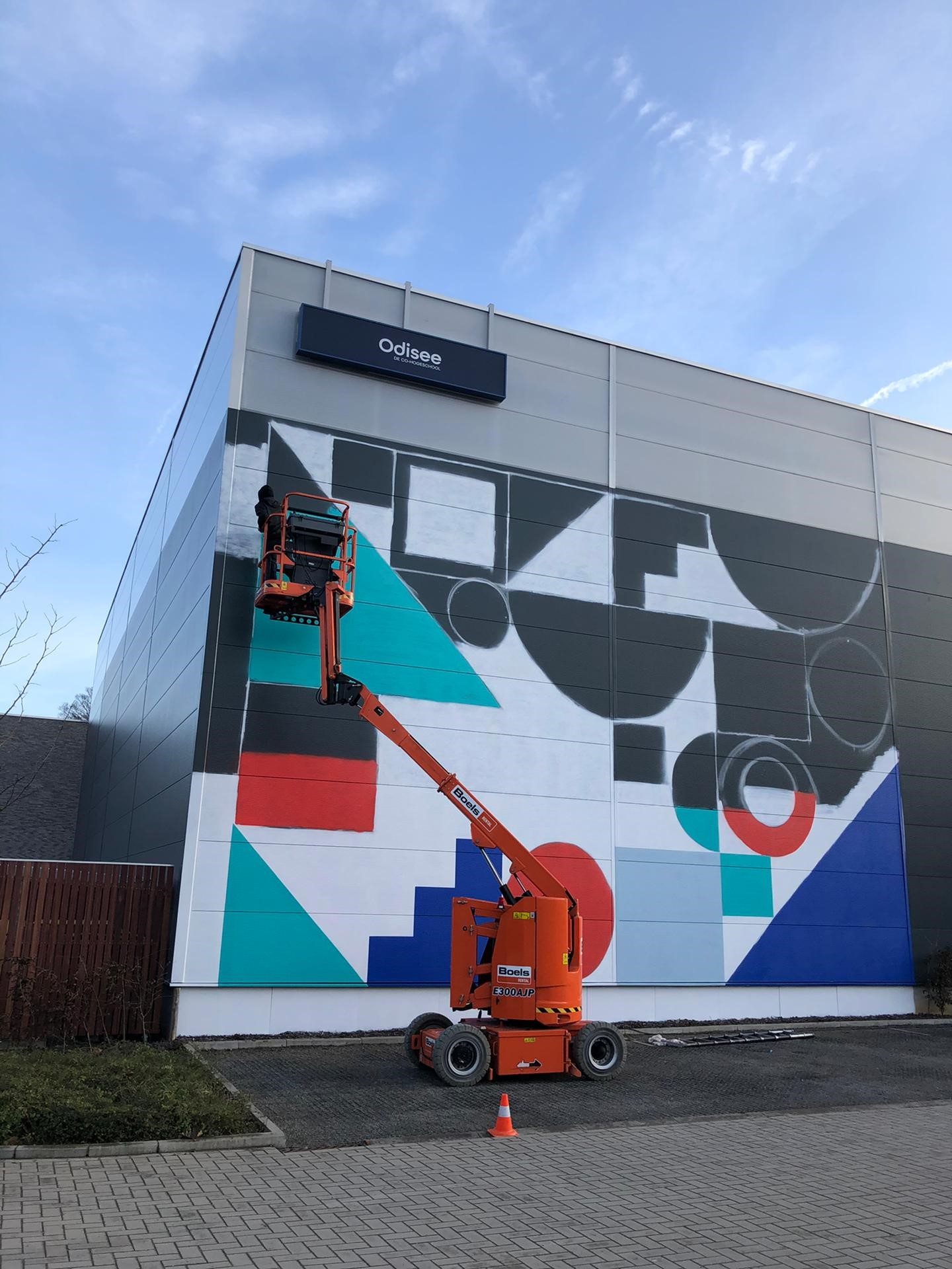 De Odisee-mural: the making of. De Odisee-mural: the making of.