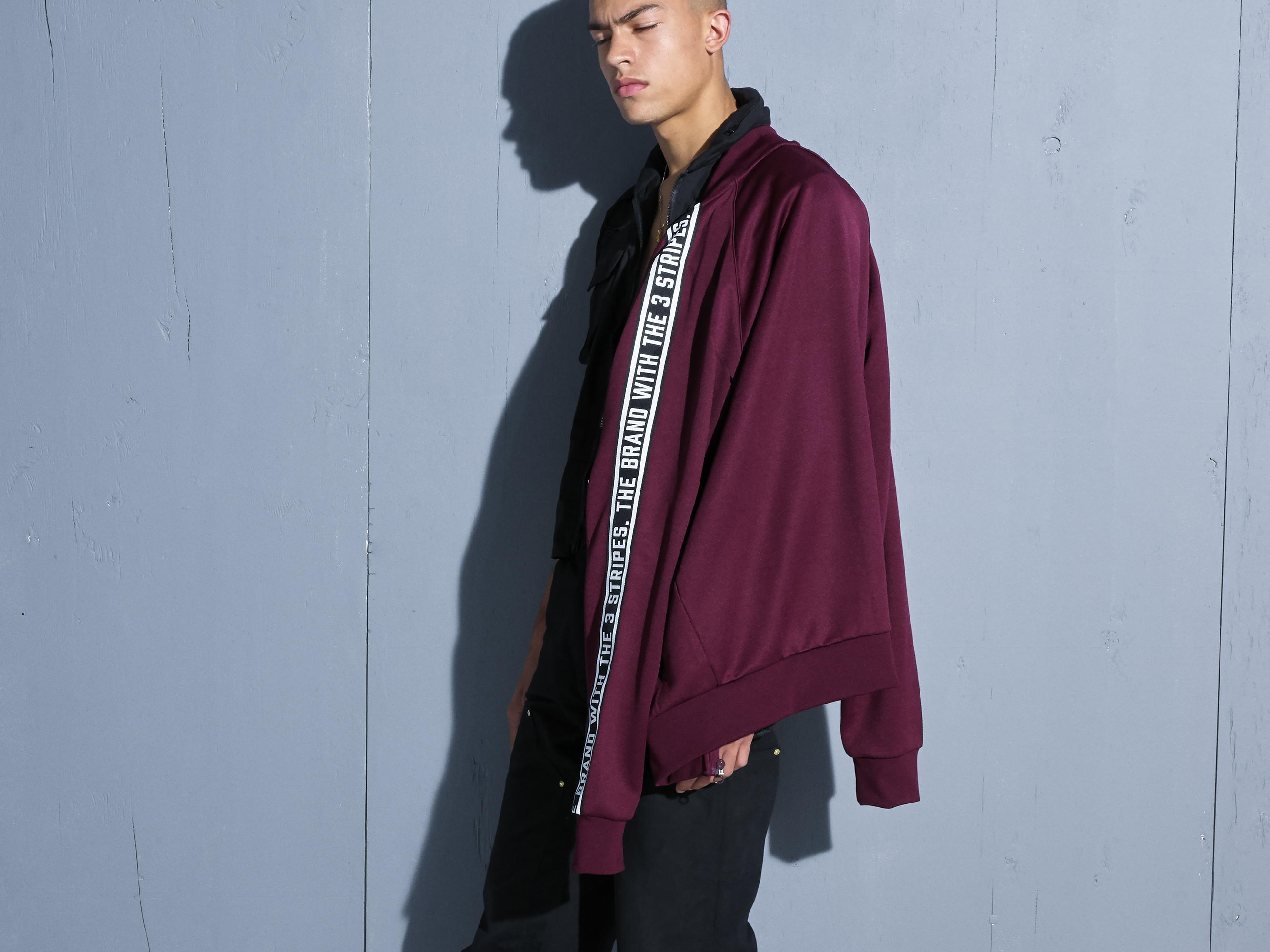 ADIDAS ORIGINALS FW16 TUBULAR LOOKBOOK: UN VISTAZO AL FUTURO