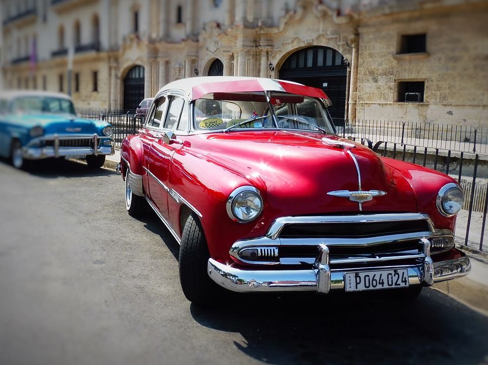 Old Car, Havana 