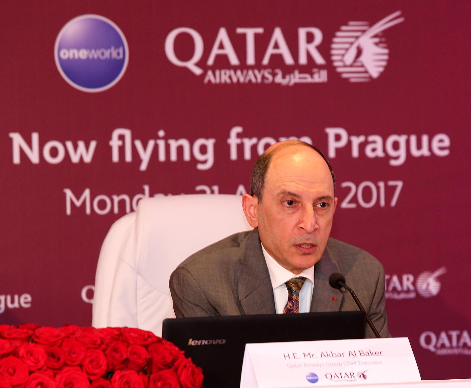 Tisková konference - Akbar al-Bákir (generální ředitel Qatar Airways)