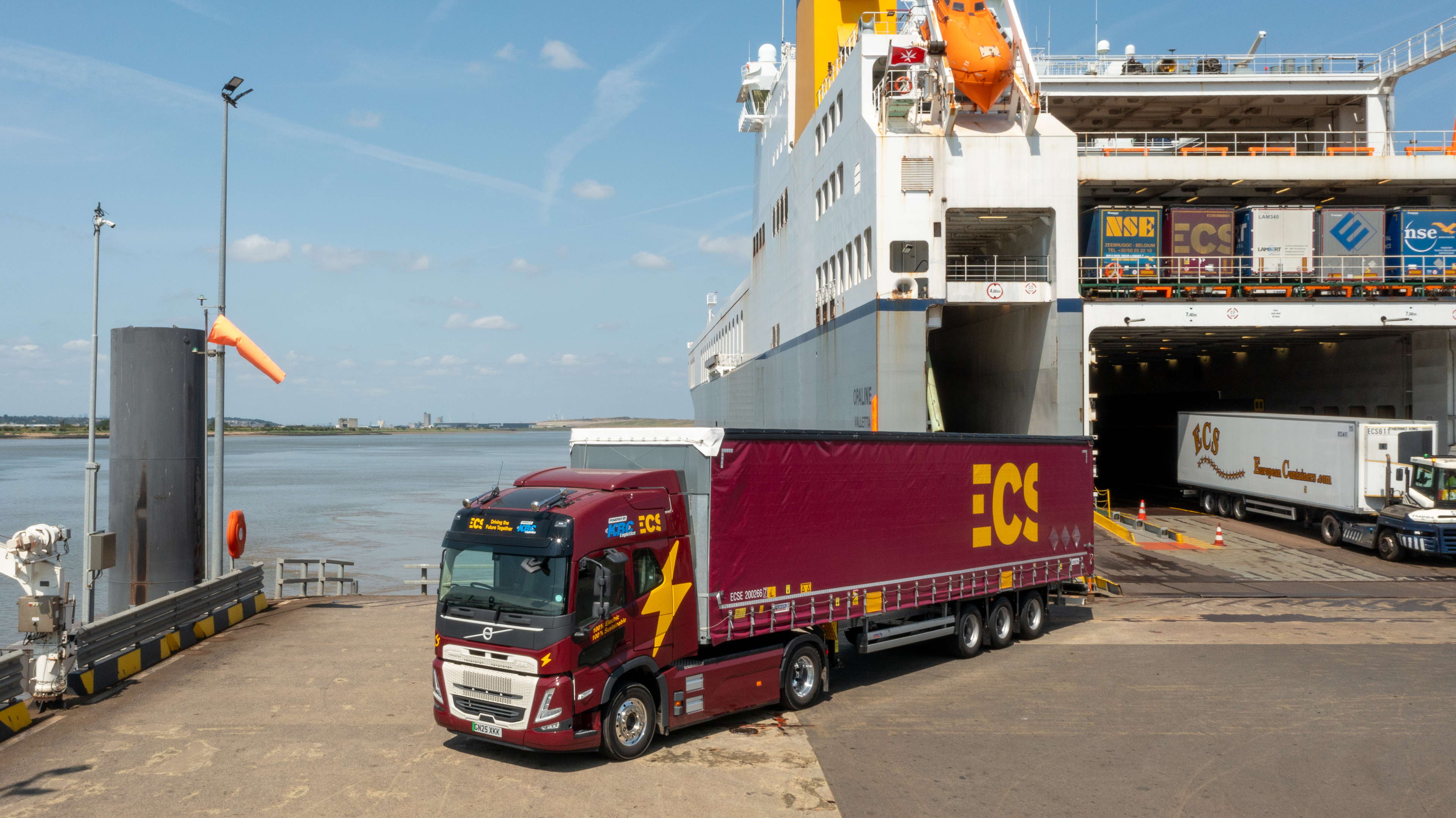 ECS verduurzaamt supply chain met de inzet van elektrische trucks in Engeland