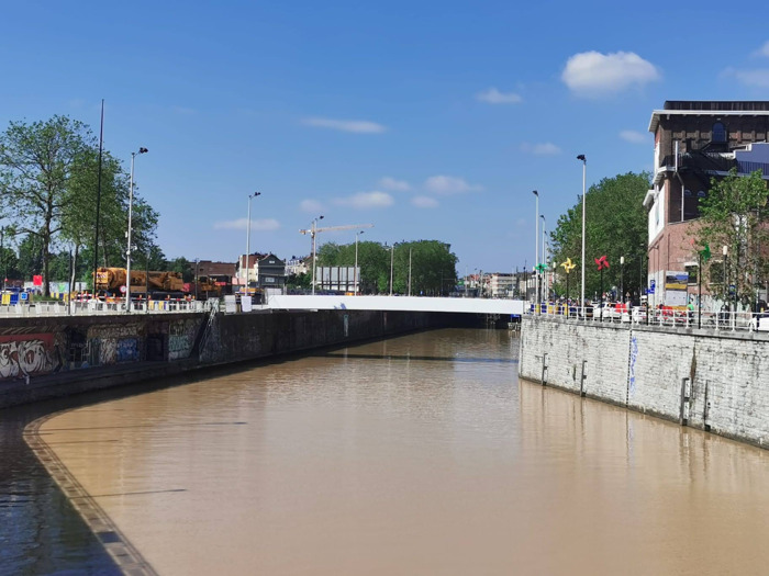 La Ville de Bruxelles et la commune de Molenbeek lancent un appel commun pour la dénomination des passerelles cyclo-piétonnes