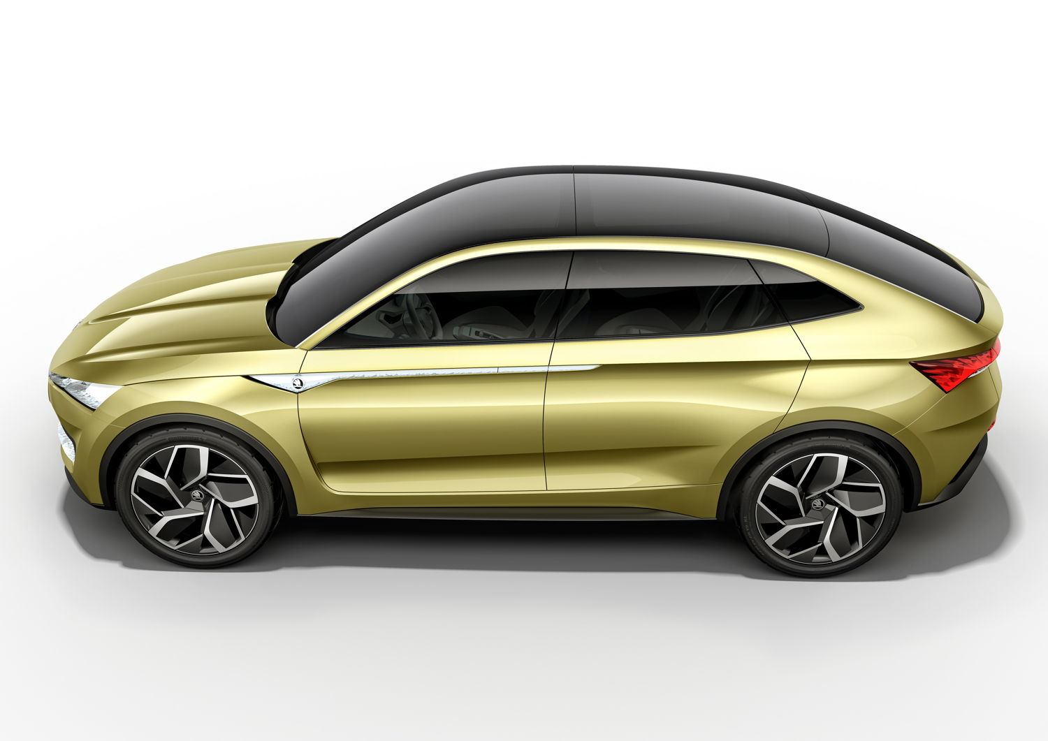 The future-oriented car combines an SUV-style raised seating position and a hatchback's generous amount of space with a dynamic silhouette and a gently sloping roofline, in the style of a coupé.