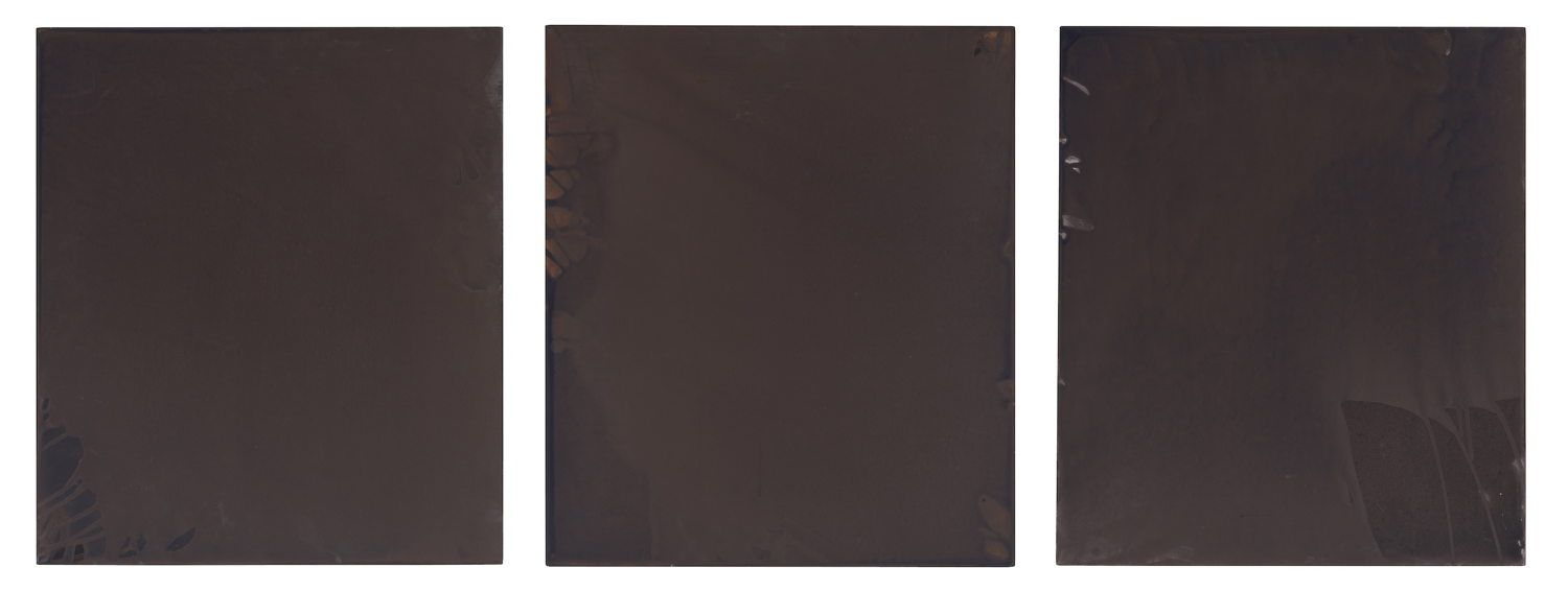 Marthe Wéry, zonder titel, 1995 acrylverf op paneel (3 x) 590 x 510 x 10 mm Collectie Stichting Andries-Vanlouwe. Foto: Cedric Verhelst, © Marthe Wéry.