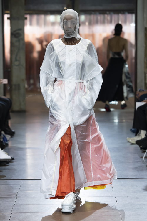 Giddy Up S/S2019 - Look 26
Photo: Shoji Fuji