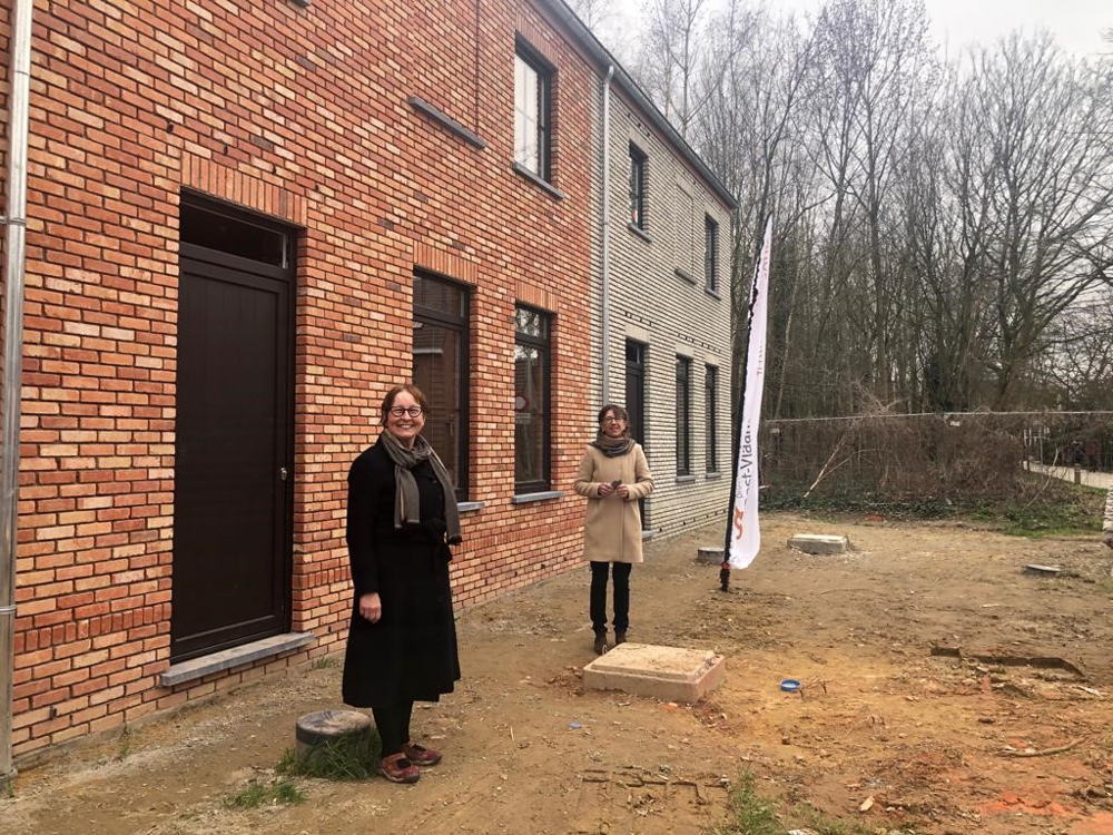 Schepen Tine Heyse en gedeputeerde Riet Gillis 