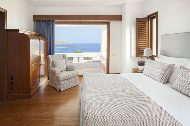 Premium Hotel Suite Sea VIew