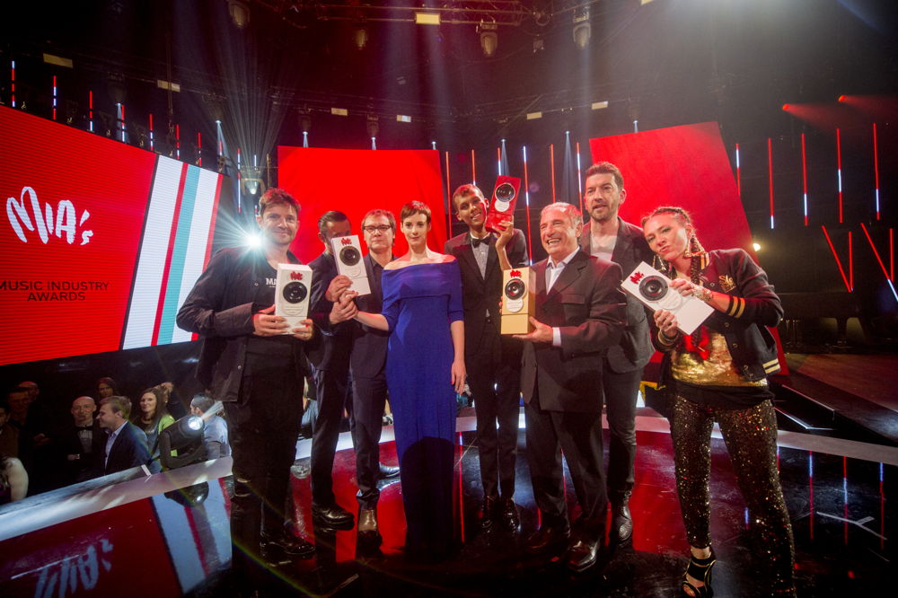 De winnaars van de MIA's van de vorige editie, 8 februari 2014.(c) VRT