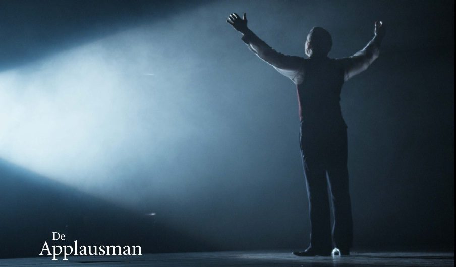 De applausman - (c) VRT - A Team Productions