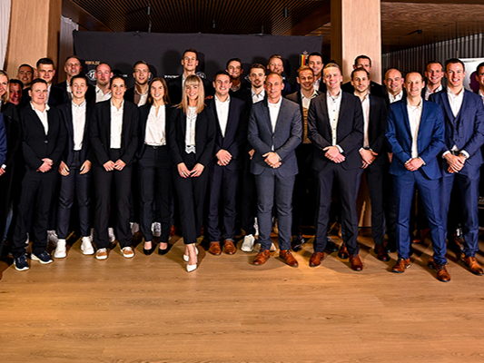Les arbitres belges ont reçu leur badge FIFA