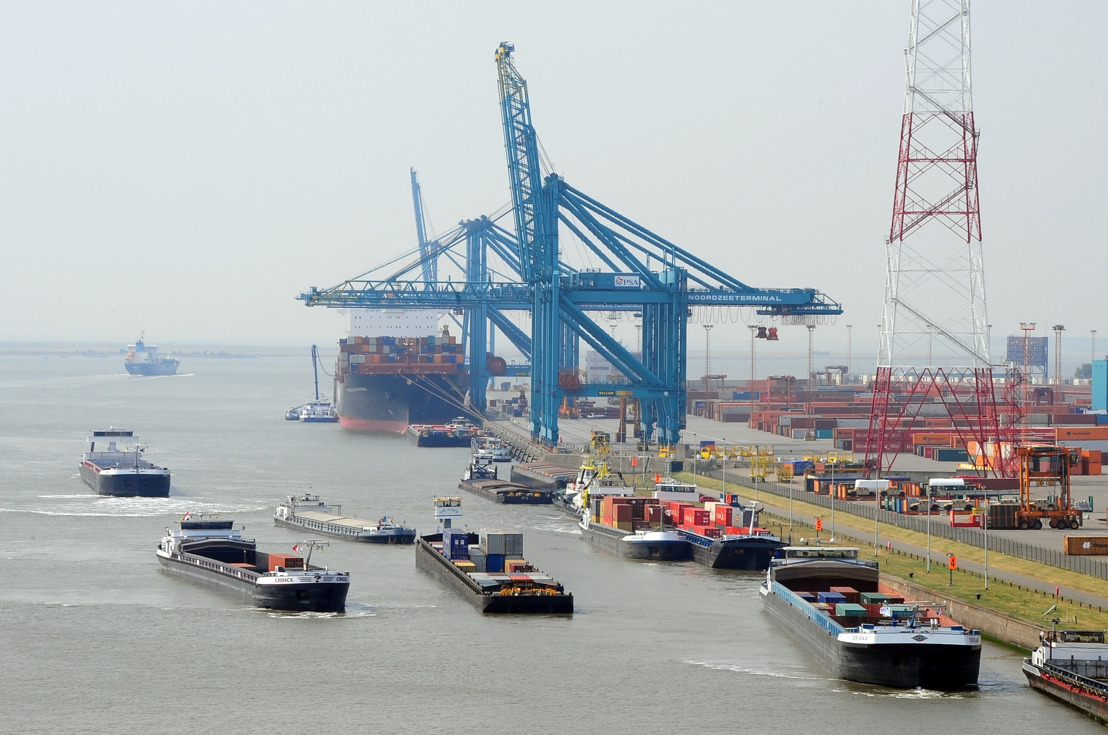 Coronavirus - Le port d’Anvers reste ouvert