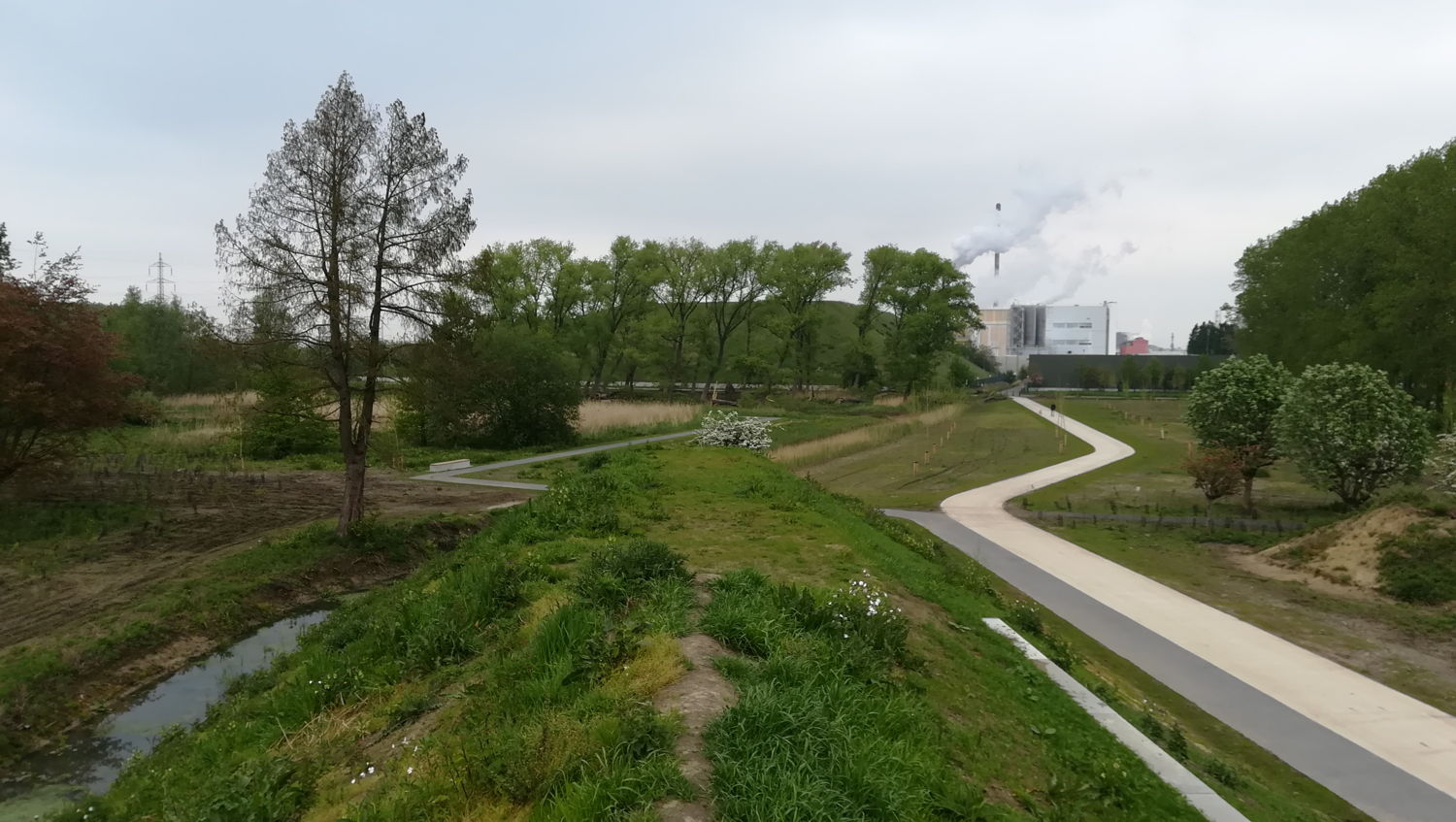 Zicht op wandellus toegankelijk voor rolstoelgebruikers