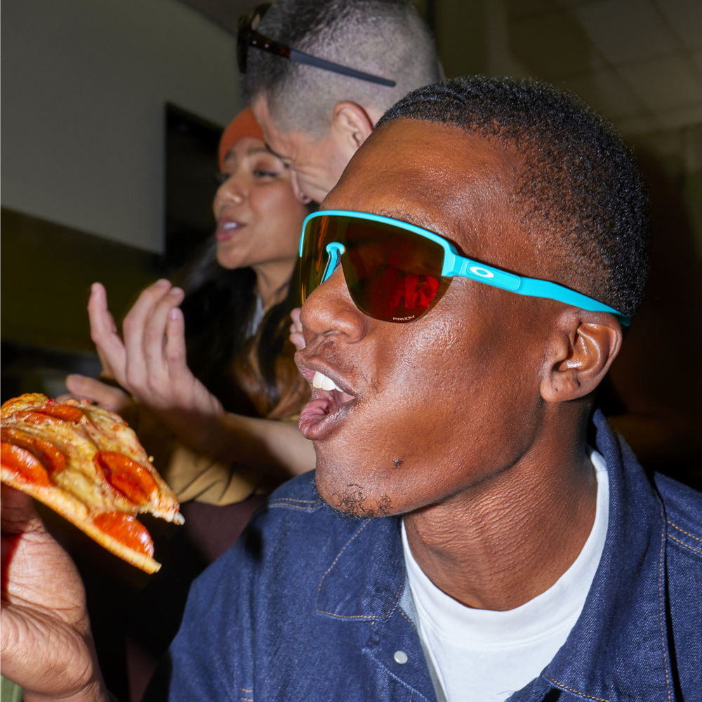 OAKLEY CORRIDOR LIFESTYLE IMAGE (4)