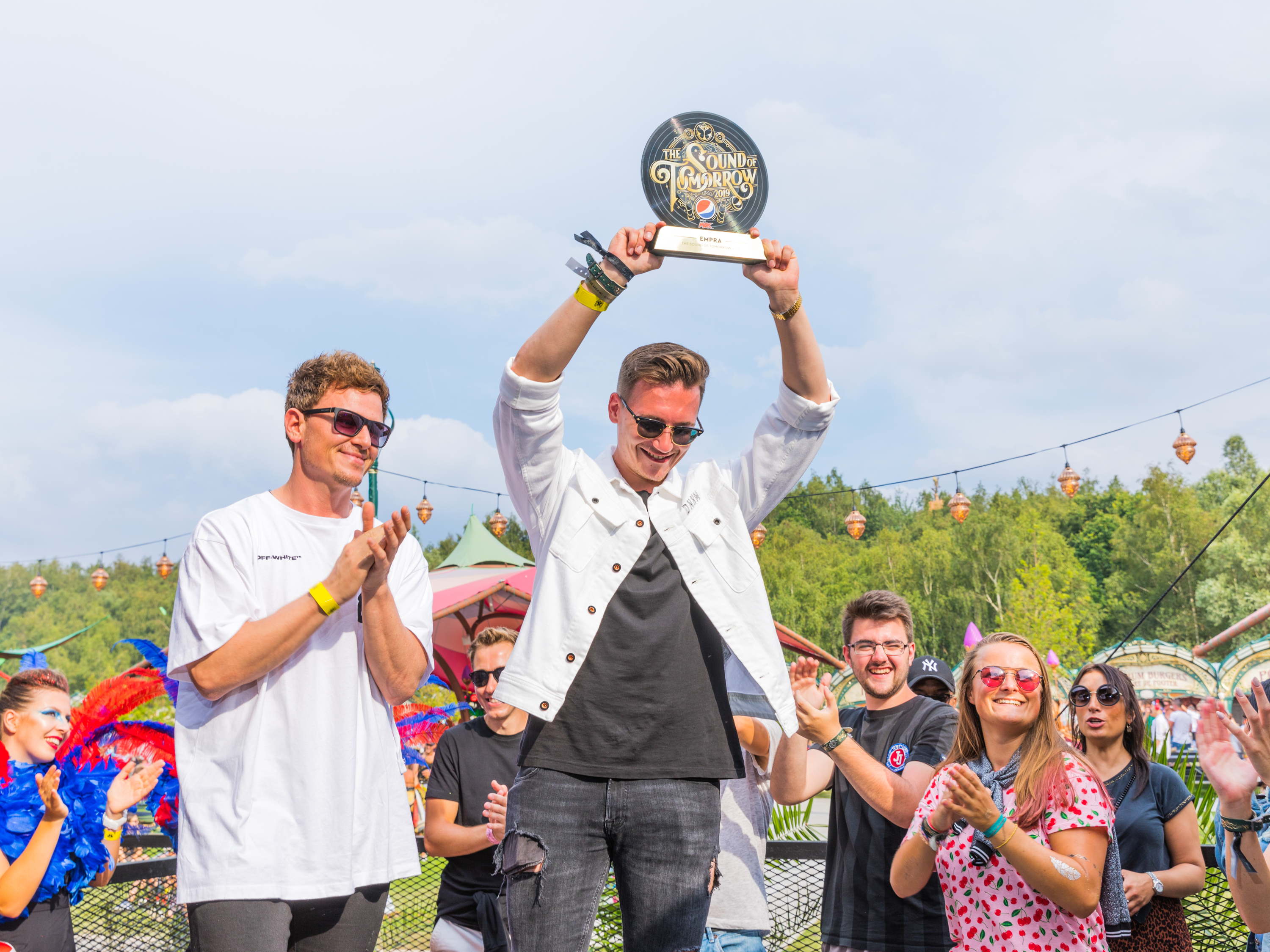 PESPI MAX® DÉSIGNE LE GRAND GAGNANT DE SON CONCOURS À TOMORROWLAND