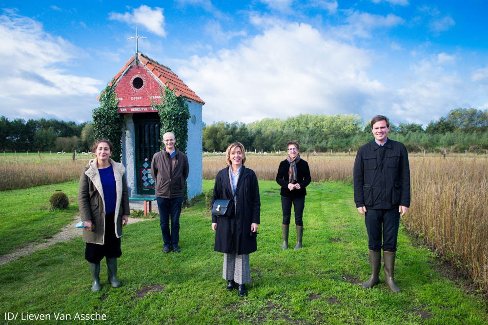 Vlnr : Zuhal Demir, Vlaams Minister voor Omgeving – Willem Rombaut, burgemeester wnd De Pinte – Carina Van Cauter – Riet Gillis – Matthias De Clercq , burgemeester Stad Gent