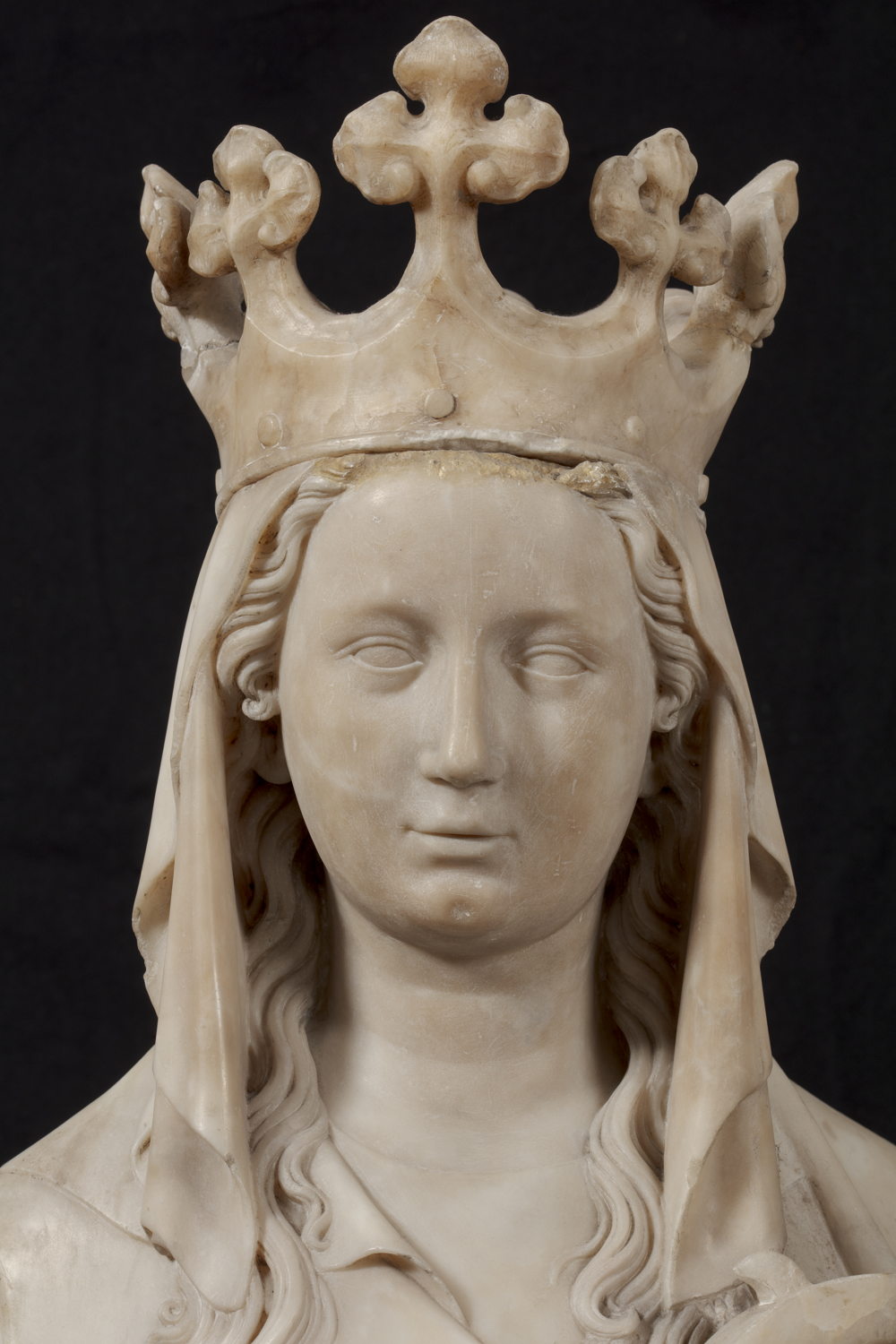 André Beauneveu, Saint Catherine of Alexandria, 1374-1386, marble, Onze-LieveVrouwekerk, Kortrijk. Pictured after restoration.