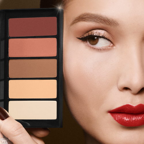 H7H9Y3_DIscoDrama_EyeShadow_Palette_Model_2000x2000 H7H9Y3_DIscoDrama_EyeShadow_Palette_Model_2000x2000