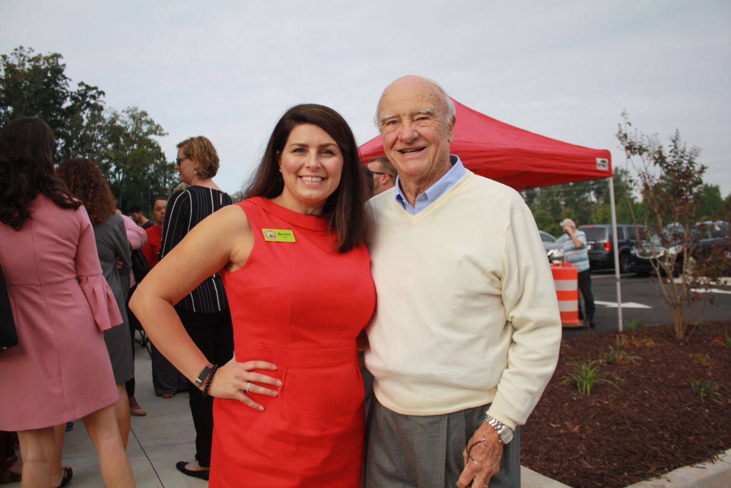 Lauren Fernandez, owner and McDonough Mayor Billy Copeland (credit Henry County Chamber of Commerce)