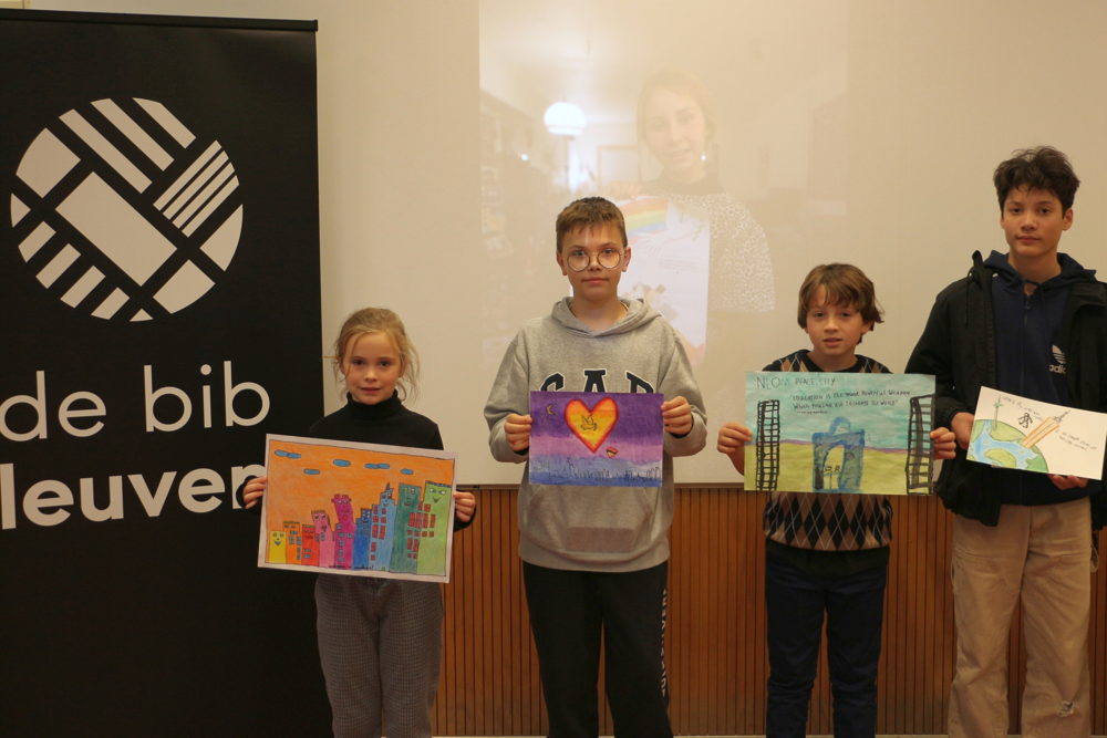 vlnr Léonie, Jakub, Dante en Henk
