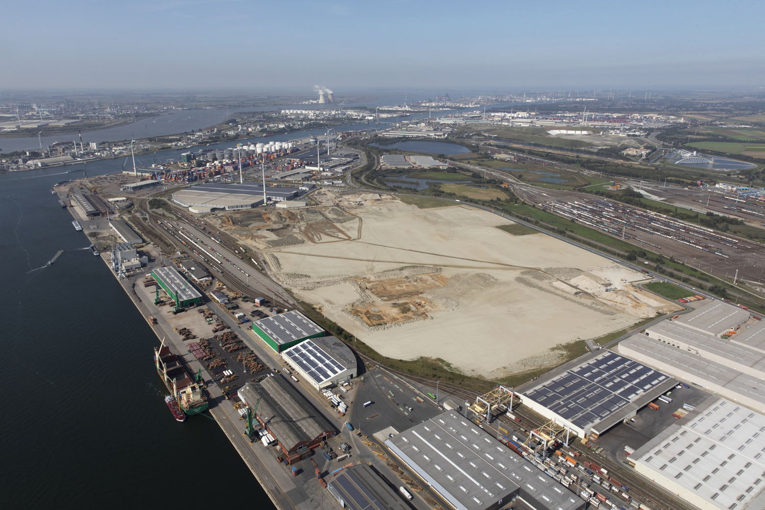 Luchtbeeld gesaneerde GM-site  - copyright Tom Dhaenens