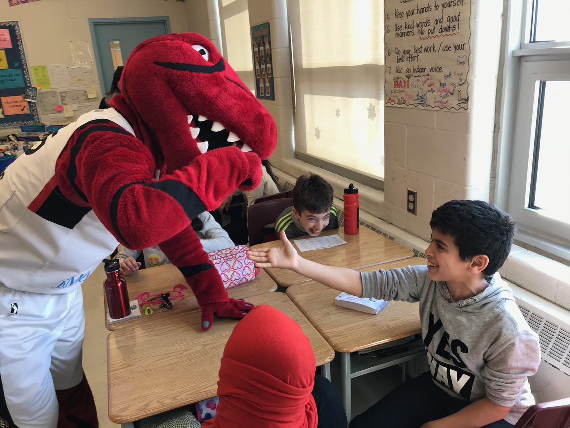 The 905 Summer Reading Challenge is back again!