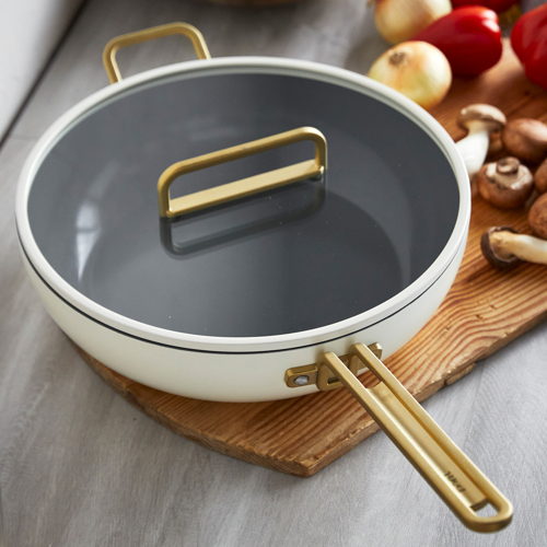 GreenPan™ Stanley Tucci™ Ceramic Nonstick 33cm Stanley Pan with Lid, Carrara White €235,00 GreenPan™ Stanley Tucci™ Ceramic Nonstick 33cm Stanley Pan with Lid, Carrara White €235,00