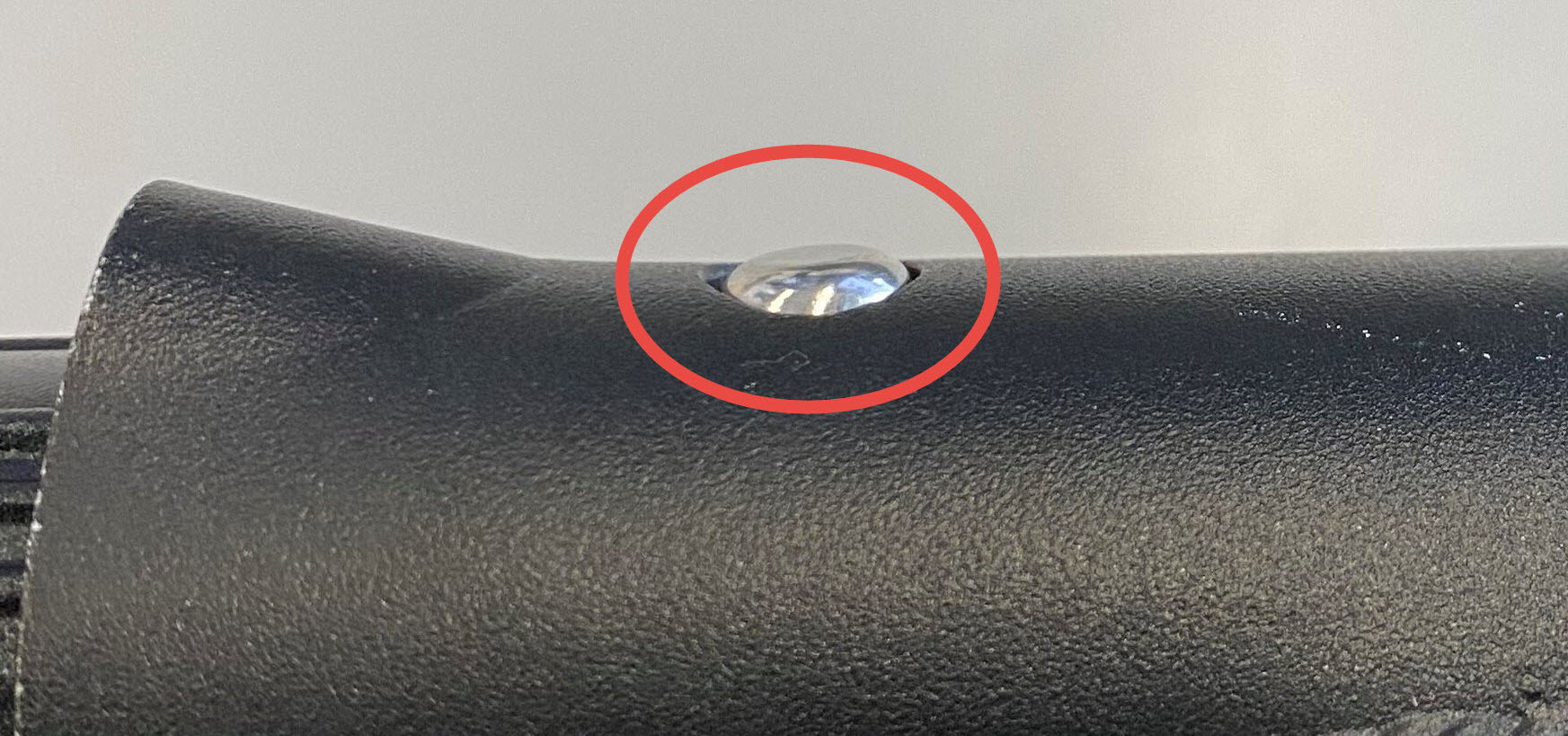 Picture 7: If your product looks like Picture 7 and the pin is not visible above the blade, the pin connection is NOT fine.