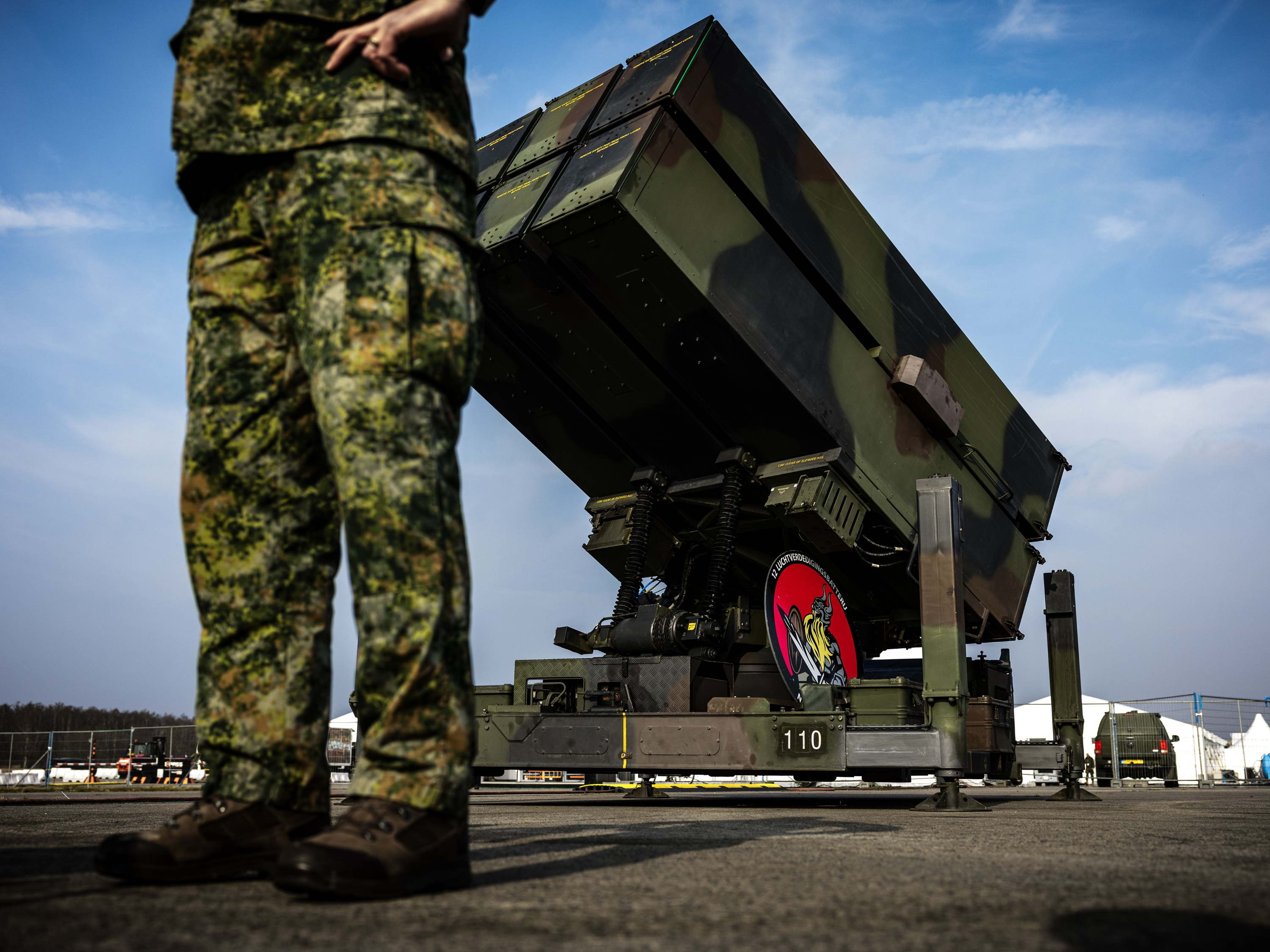 Defence: Francken aims for 10-year plan to reach 5 per cent spending standard