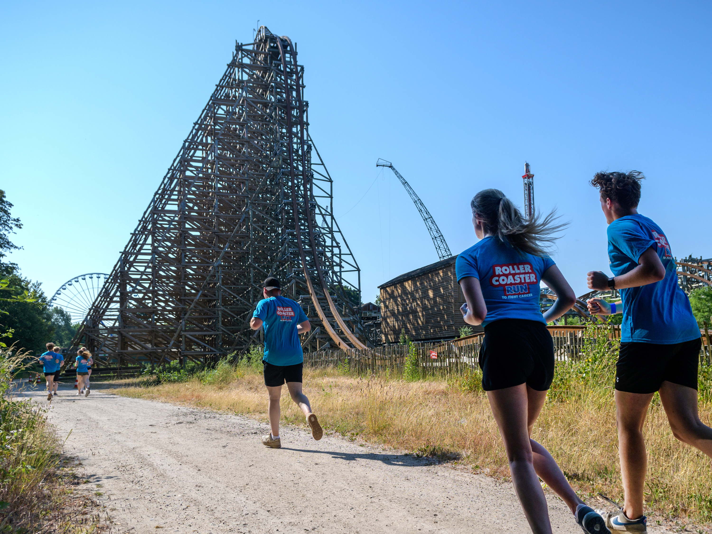 WALIBI HOLLAND ORGANISEERT SAMEN MET STICHTING FIGHT CANCER DE 5E EDITIE VAN DE ROLLERCOASTER RUN
