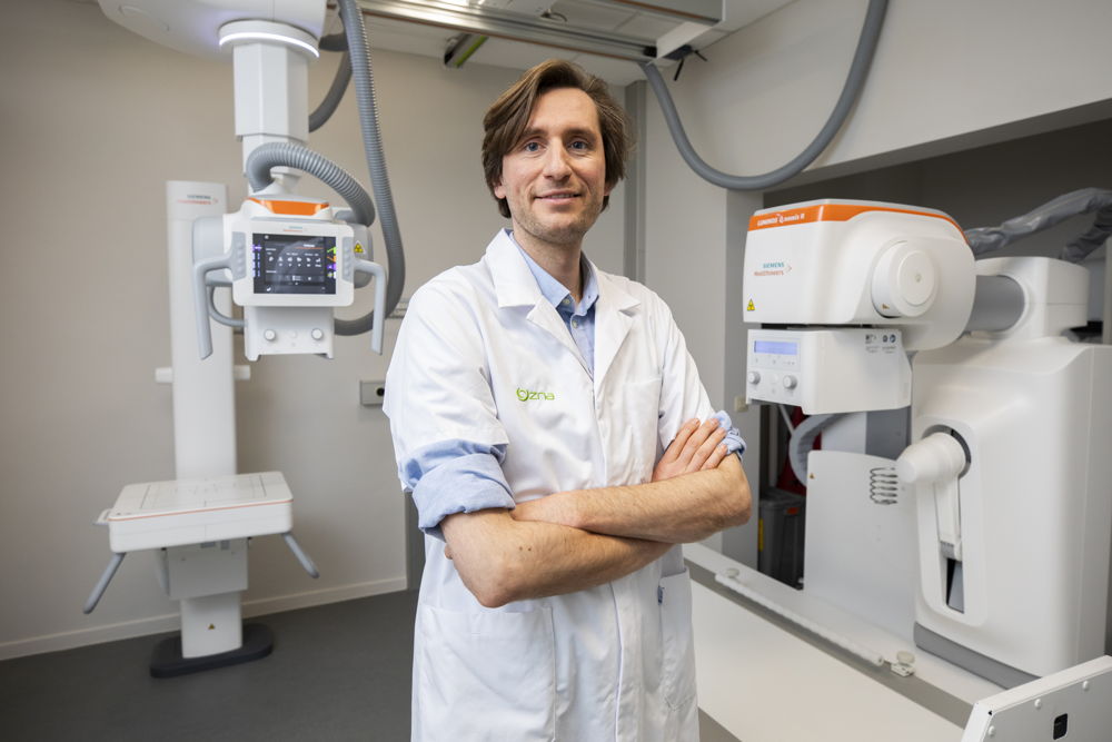 Dr. Jens De Cock, radioloog in ZAS Palfijn. (Foto: ZAS / Dirk Kerstens)