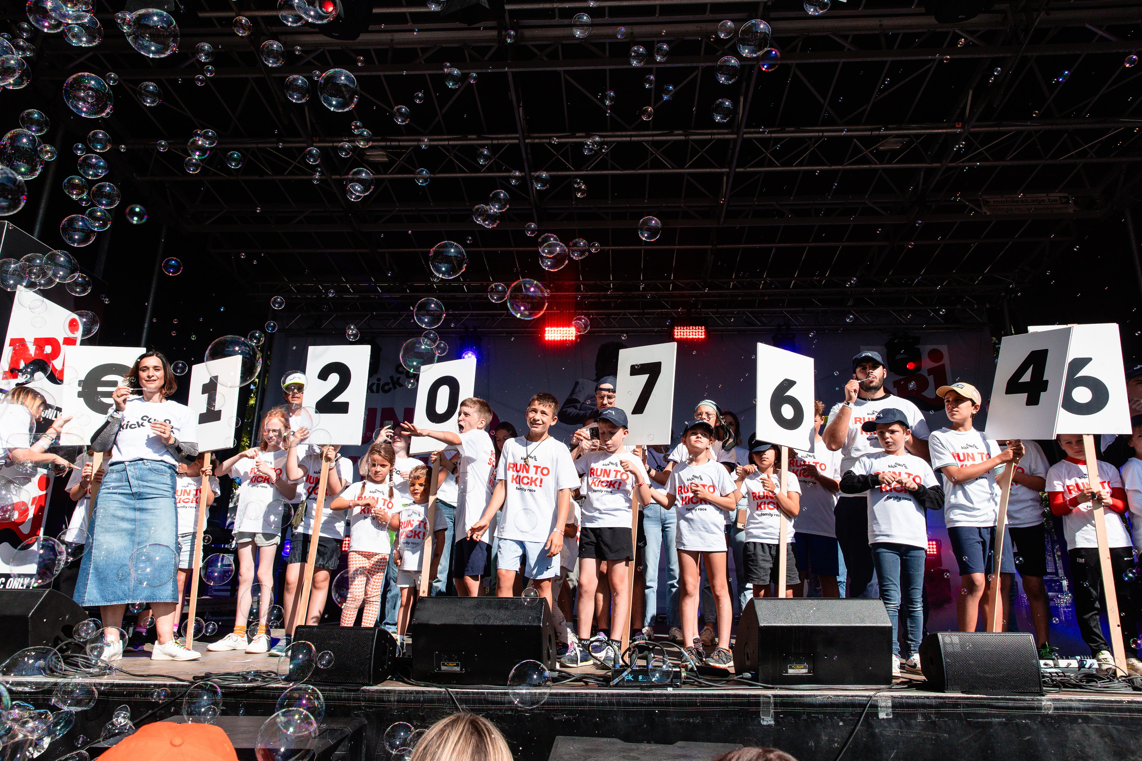 Plus de 2.300 coureurs lèvent le montant record de 1.207.646 euros à l’occasion de RUN TO KICK pour la recherche sur le cancer de l'enfant