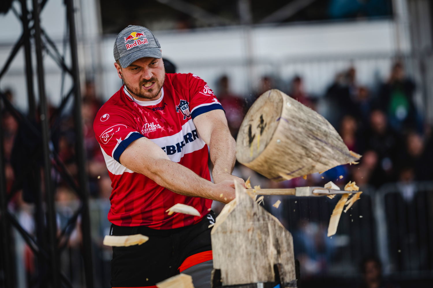 Matt Cogar pendant le Block Chop. L'Américain était d'humeur compétitive au World Trophy et s'est battu pour obtenir une médaille de bronze. 