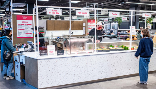 Primeur : Delhaize lance sa première cuisine dans un supermarché