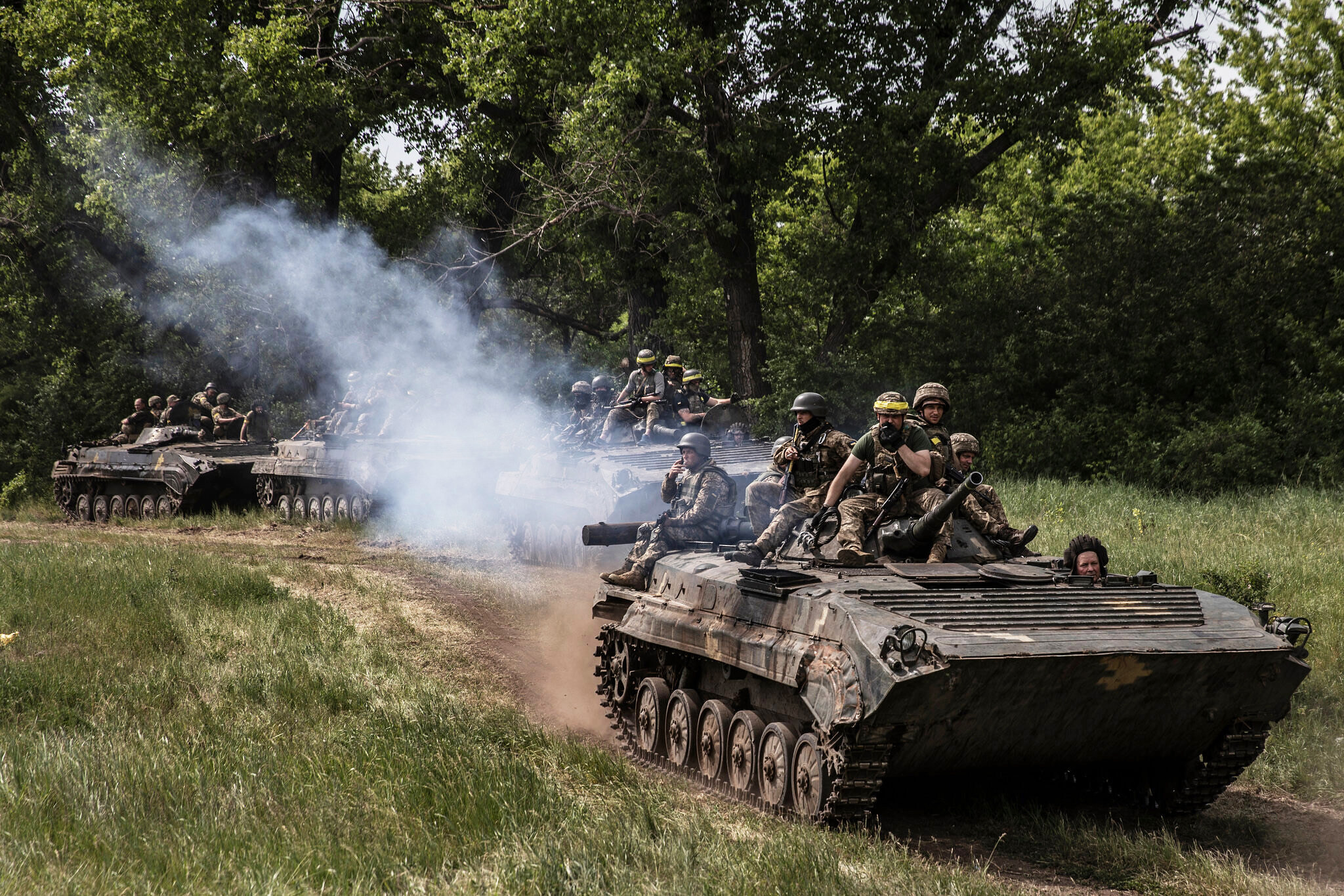 Ukrainian troops near the cities of Sievierodonetsk and Lysychansk on June 1.  Finbarr O'Reilly for The New York Times