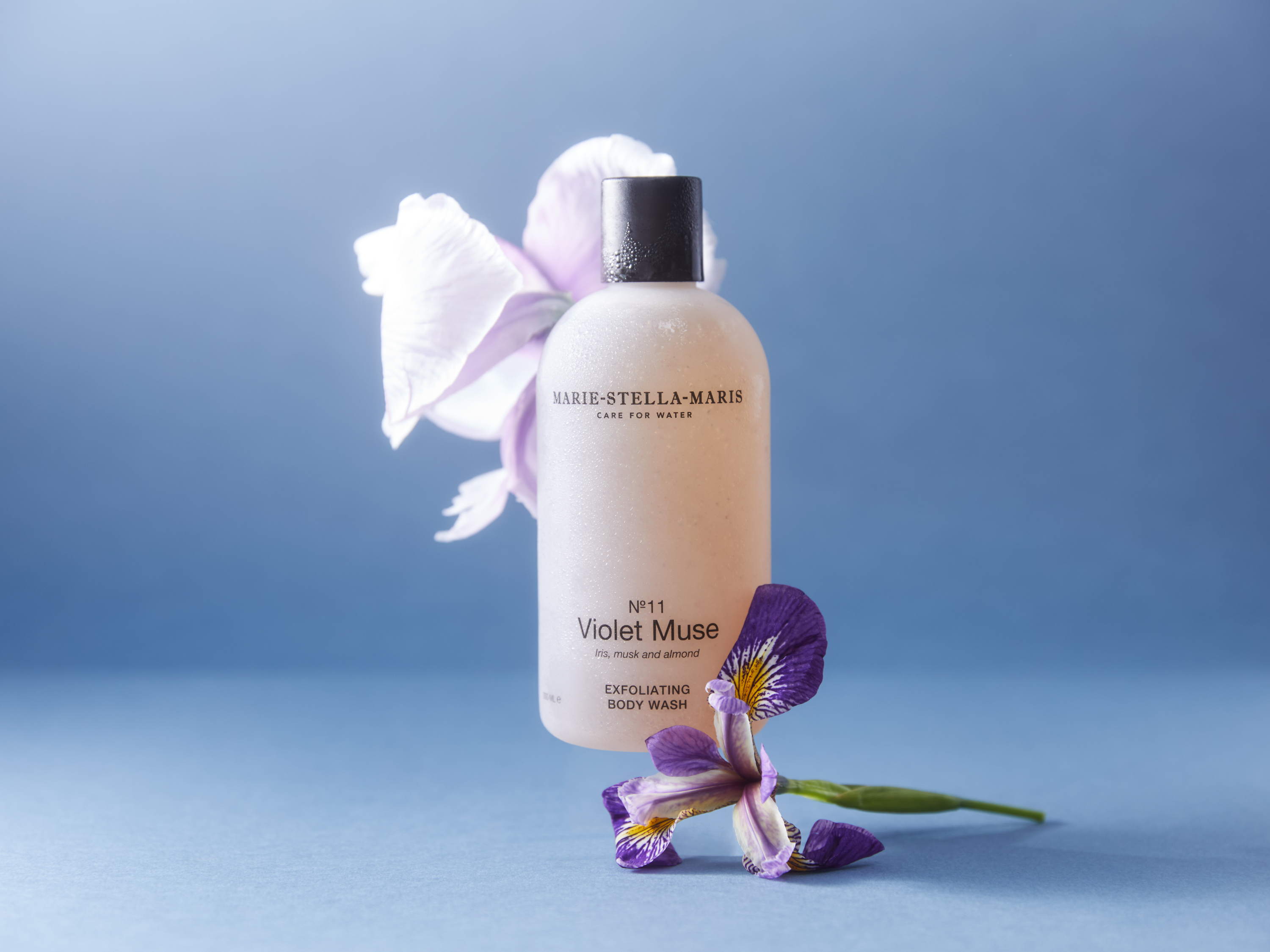 Marie-Stella-Maris lanceert No.11 Violet Muse Exfoliating Body Wash 