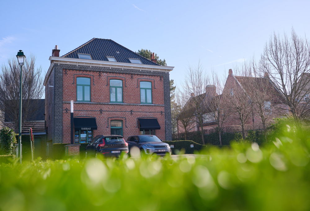Het kantoor aan de Karel Lodewijk Maenhoutstraat in Sint-Martens-Latem.