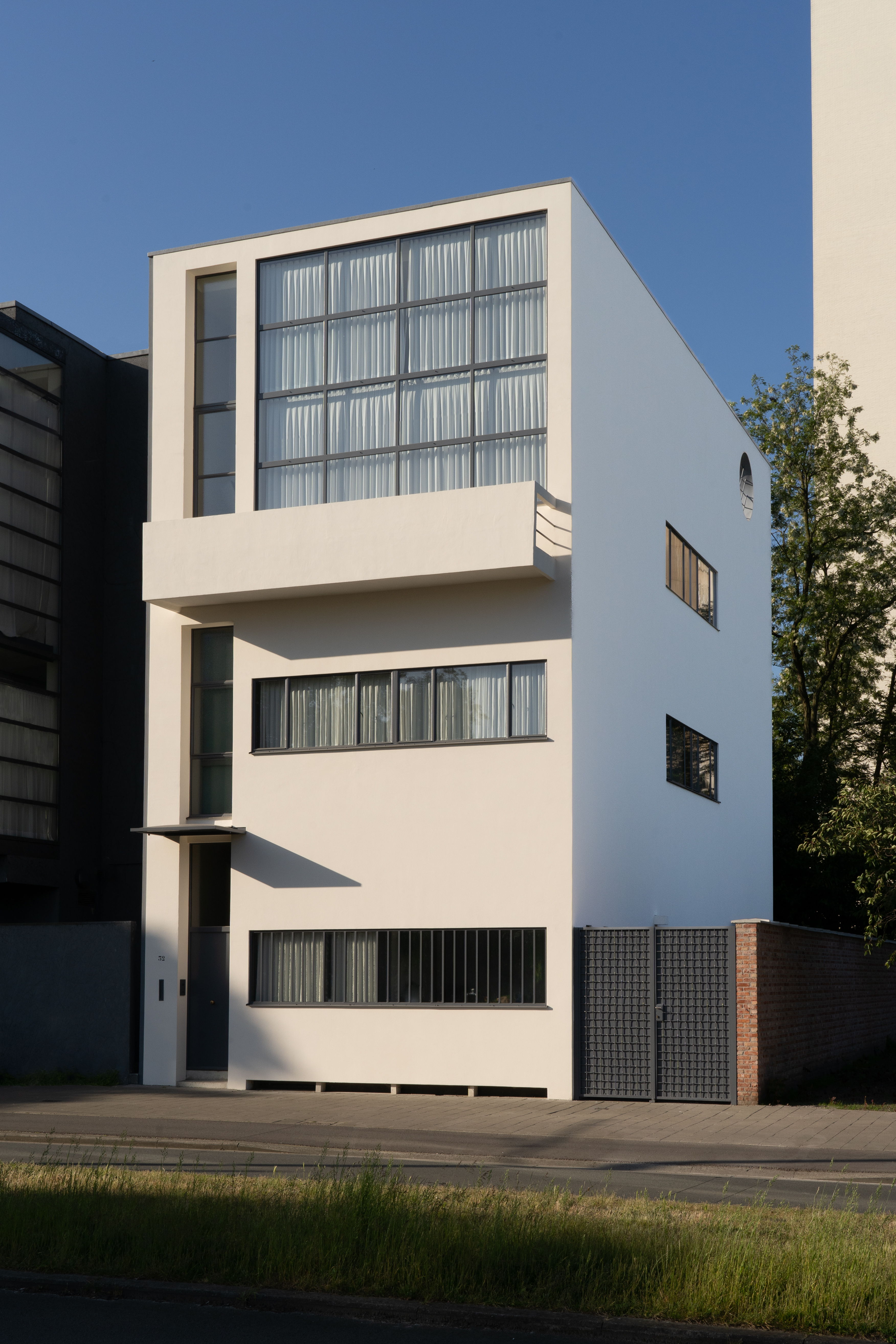 Gevelrenovatie van Le Corbusier erfgoed: een harmonie van modernisme en restauratie
