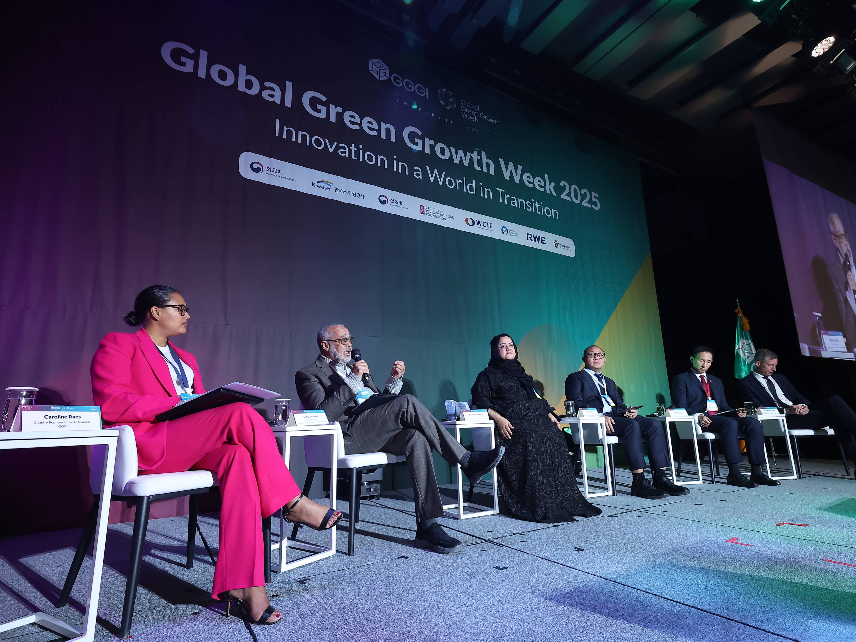 L’OECO renforce ses partenariats stratégiques sur la résilience climatique, l’innovation et la croissance durable à l’occasion de la Semaine mondiale de la croissance verte 2025