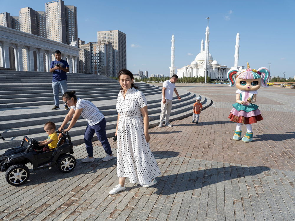 Nick Hannes, New Capital, Astana, Kazachstan, augustus 2021